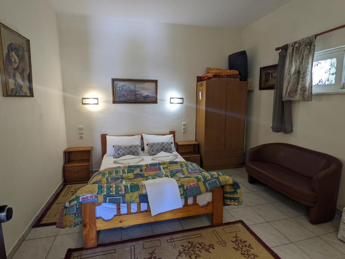 Modern 1-Bedroom With Bbq & Roof Garden Near Beach Stalós Zewnętrze zdjęcie