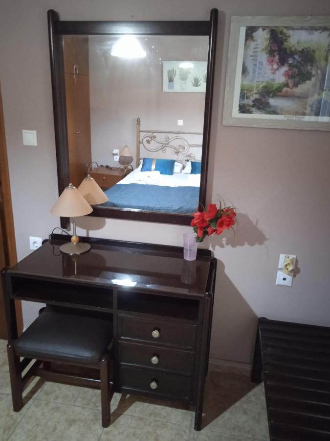 Modern 1-Bedroom With Bbq & Roof Garden Near Beach Stalós Zewnętrze zdjęcie